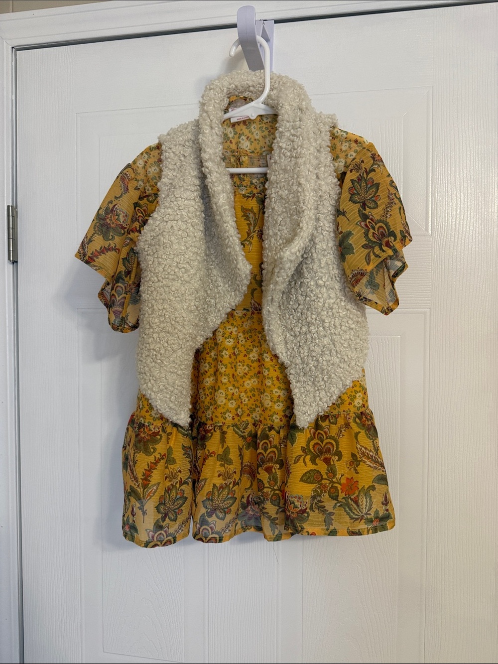 Happy Threads 3T Mustard Floral Dress with faux fur vest